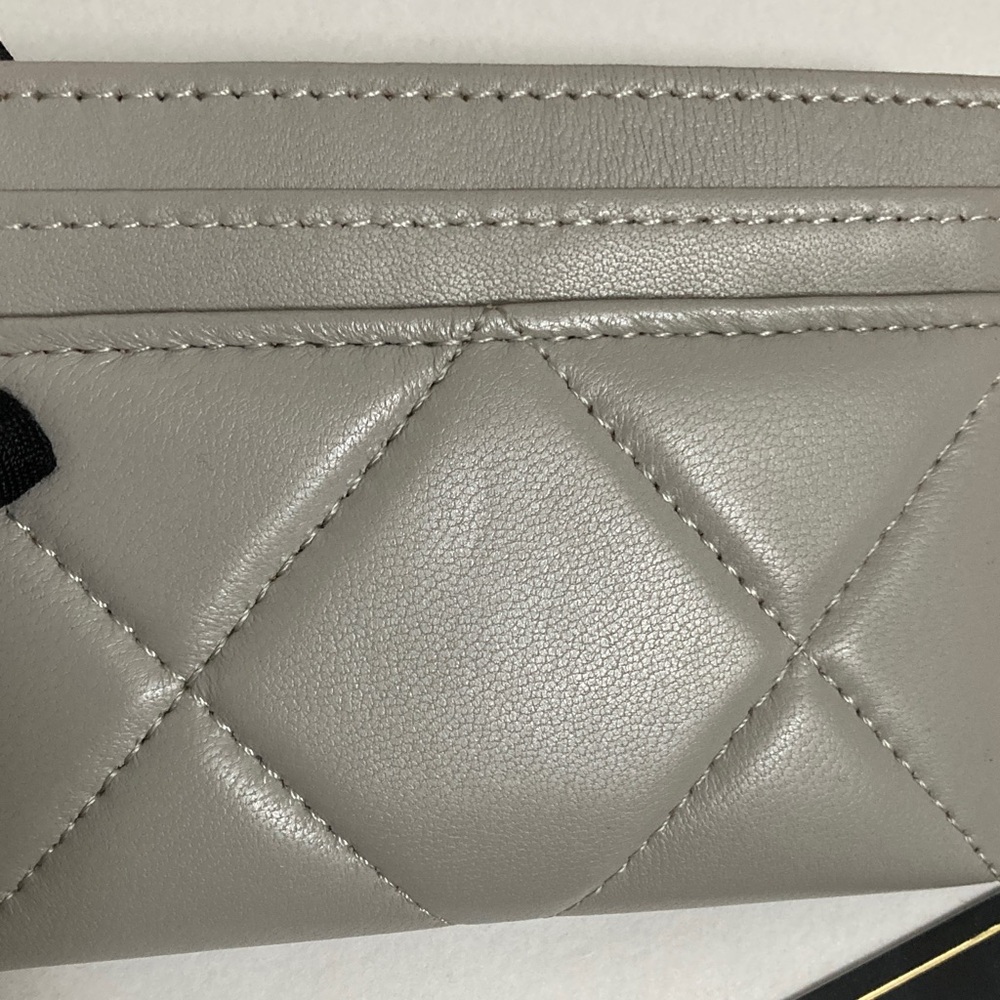 Chanel Silver Quilted Card Holder - Picture 3 of 6